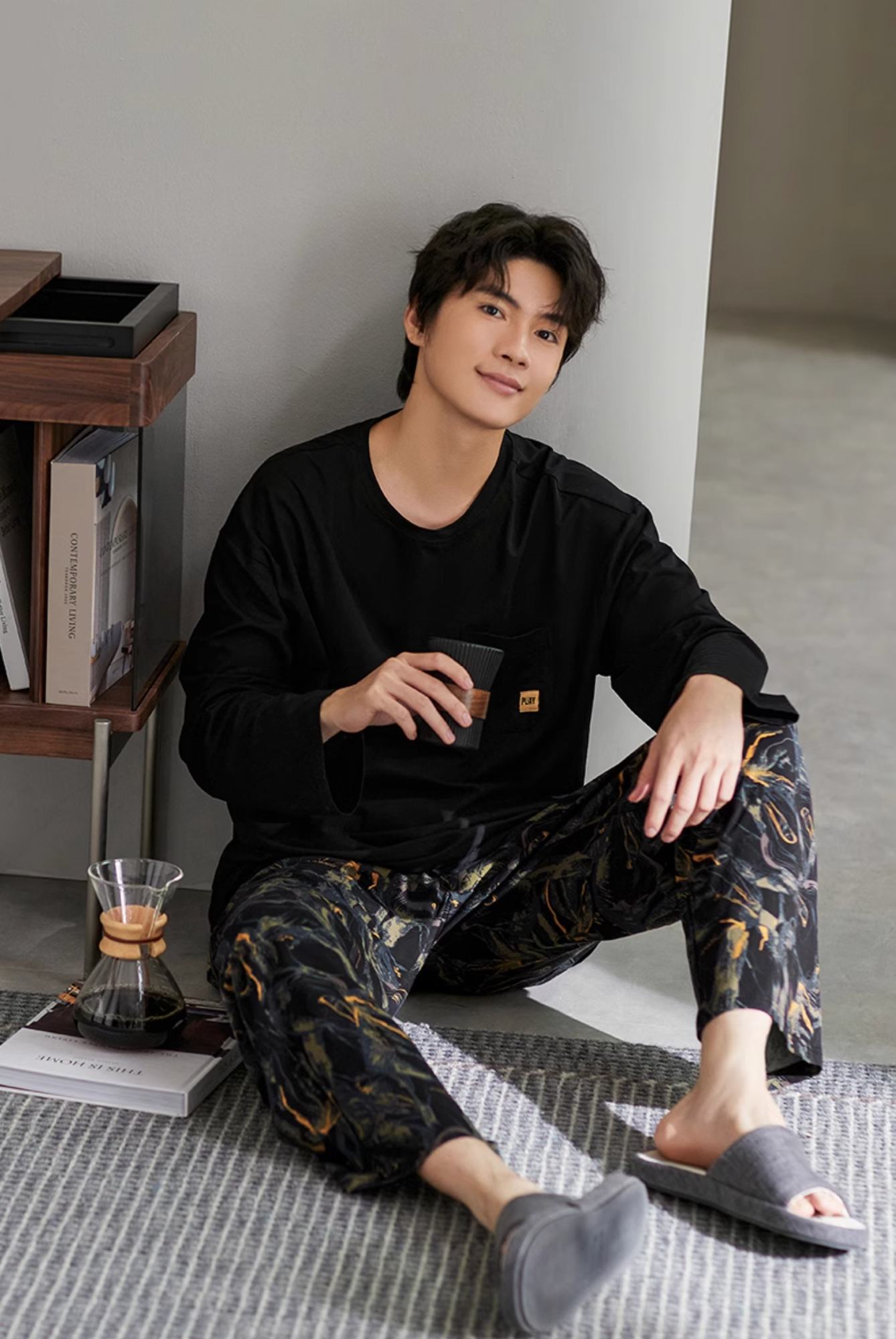 Piāo Pajamas Set (T-Shirt & Pants)