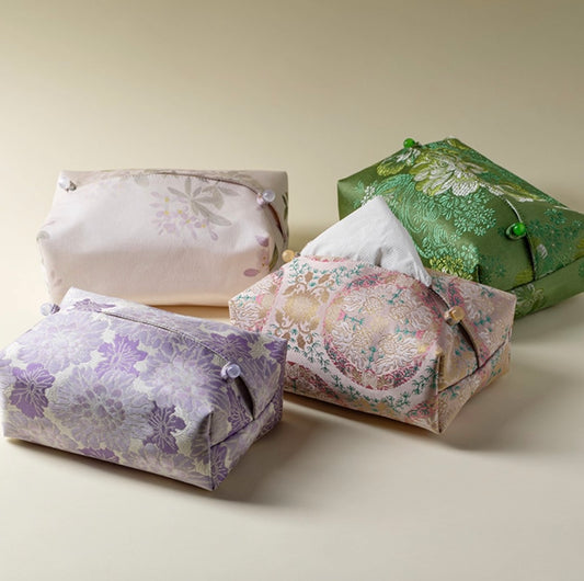 Serenade of Threads Tissue Box