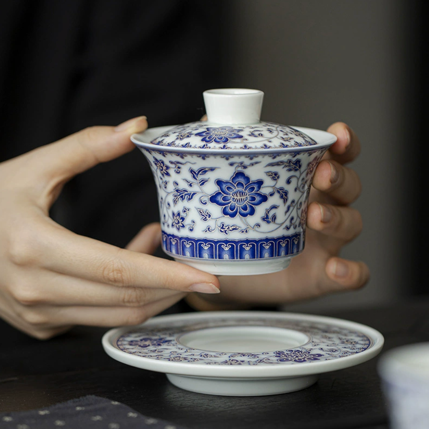 Qing Hua Lotus Vines Sancai Gaiwan Tea Cup