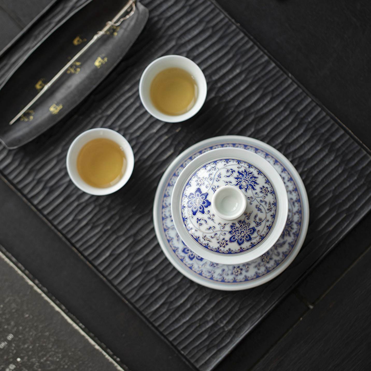 Qing Hua Lotus Vines Sancai Gaiwan Tea Cup