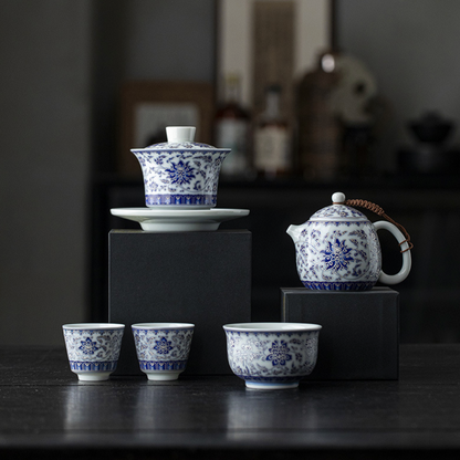 Qing Hua Lotus Vines Sancai Gaiwan Tea Cup