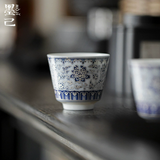 Qing Hua Lotus Vines Tea Cup
