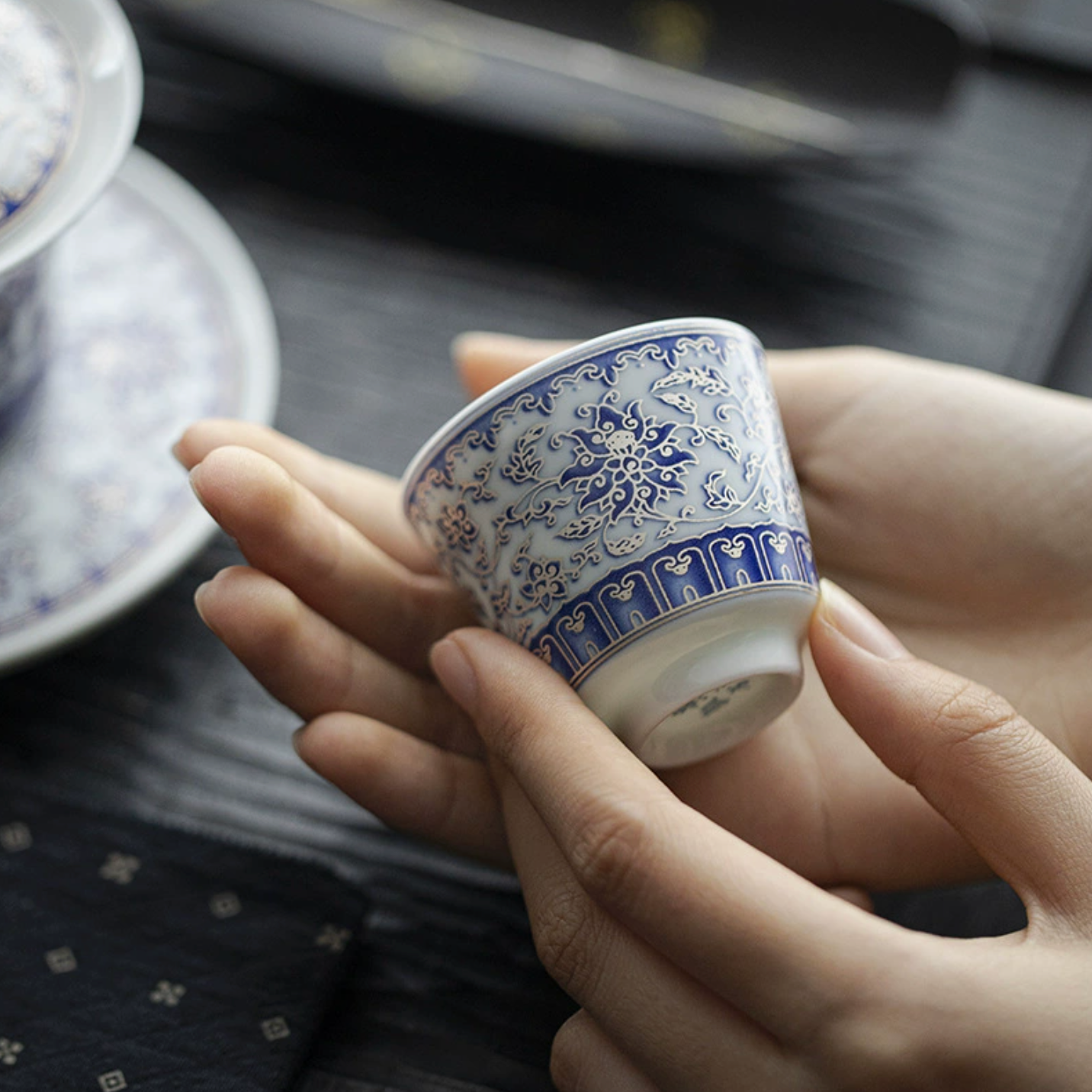 Qing Hua Lotus Vines Tea Cup