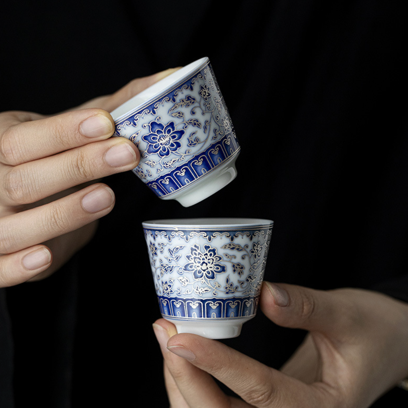 Qing Hua Lotus Vines Tea Cup