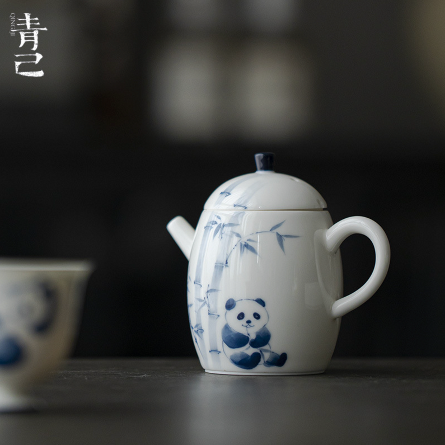 Qing Hua Panda Round Tea Pot