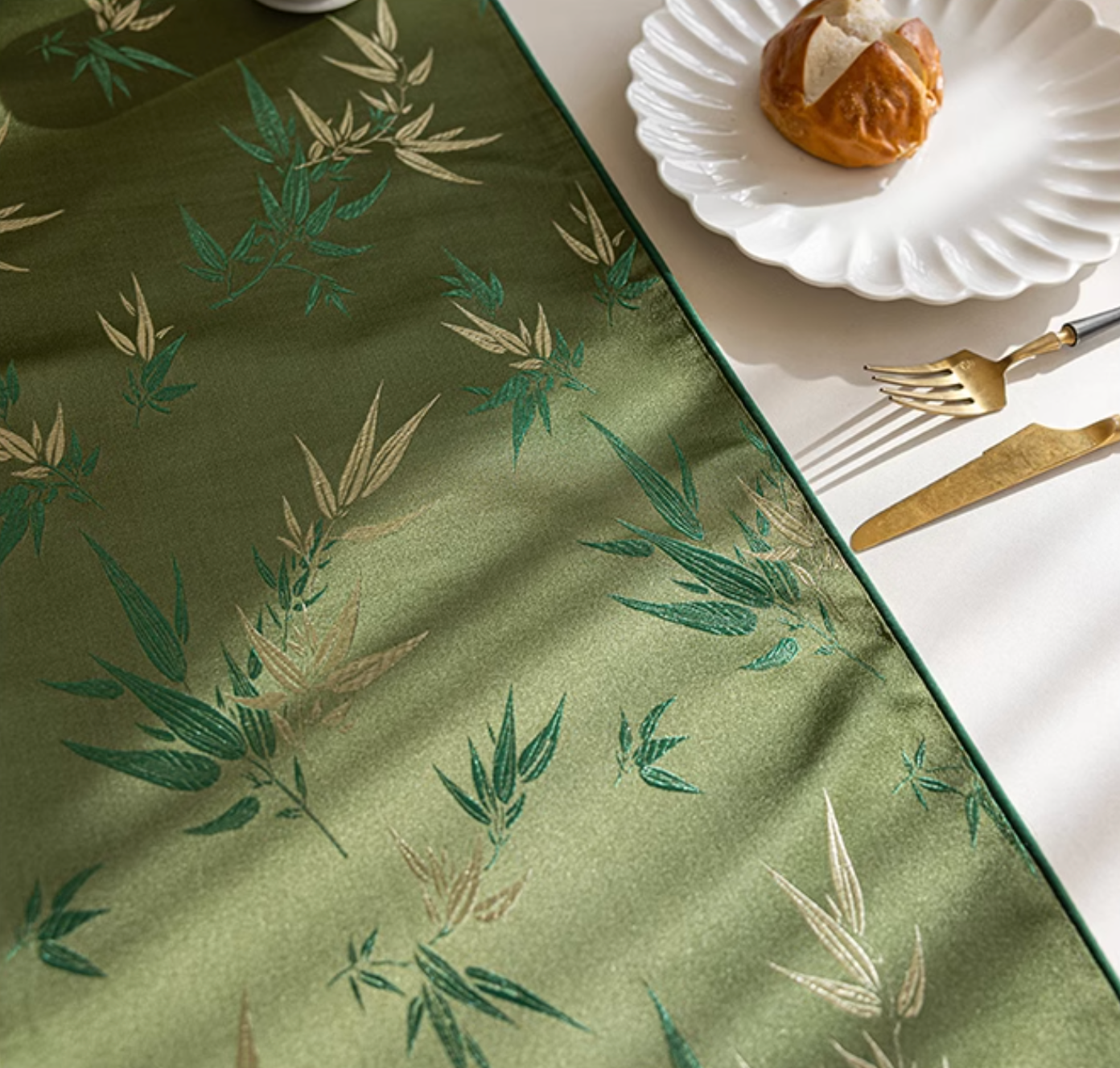 Jade Bamboo Embroidery Table Runner