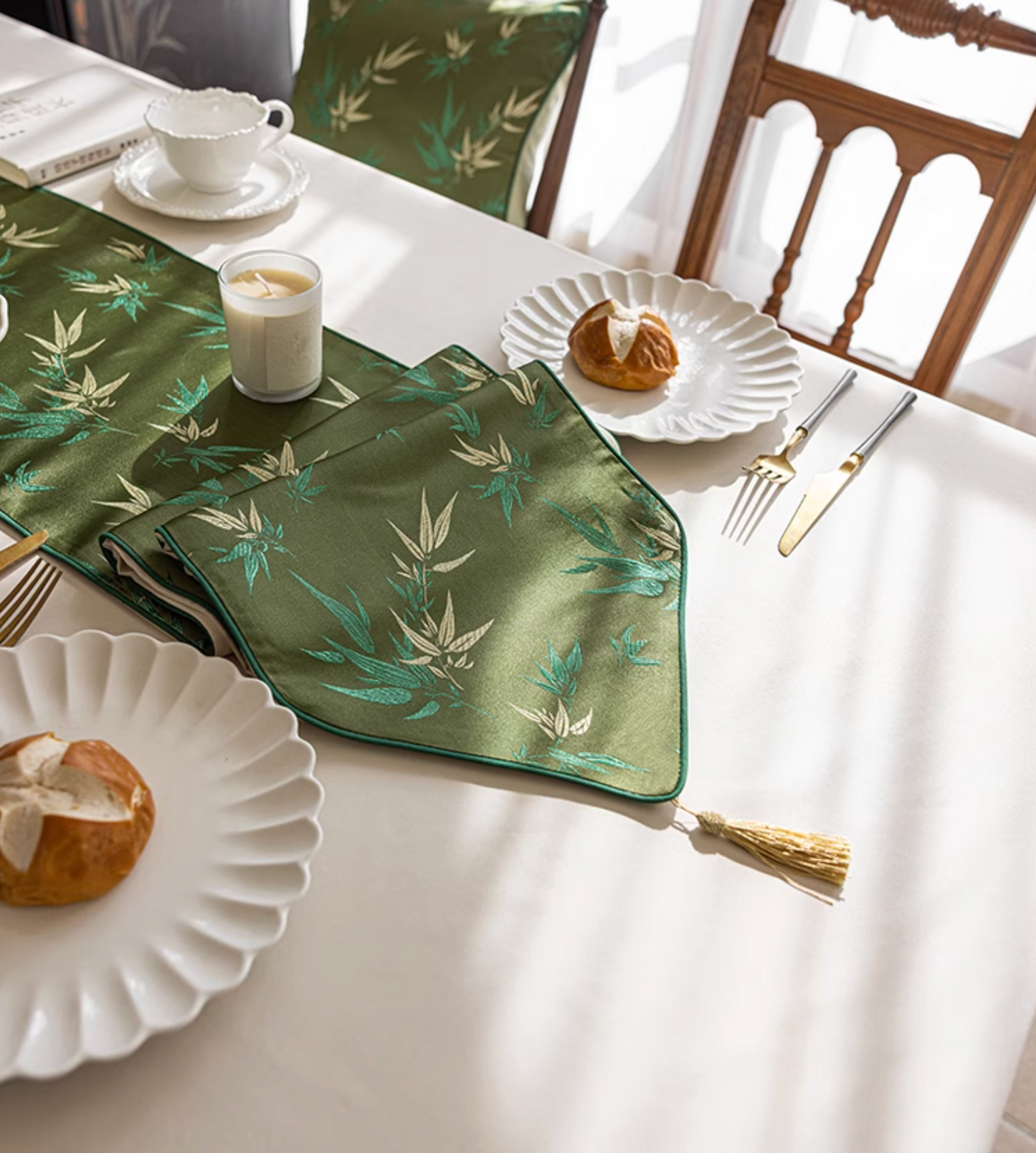 Jade Bamboo Embroidery Table Runner