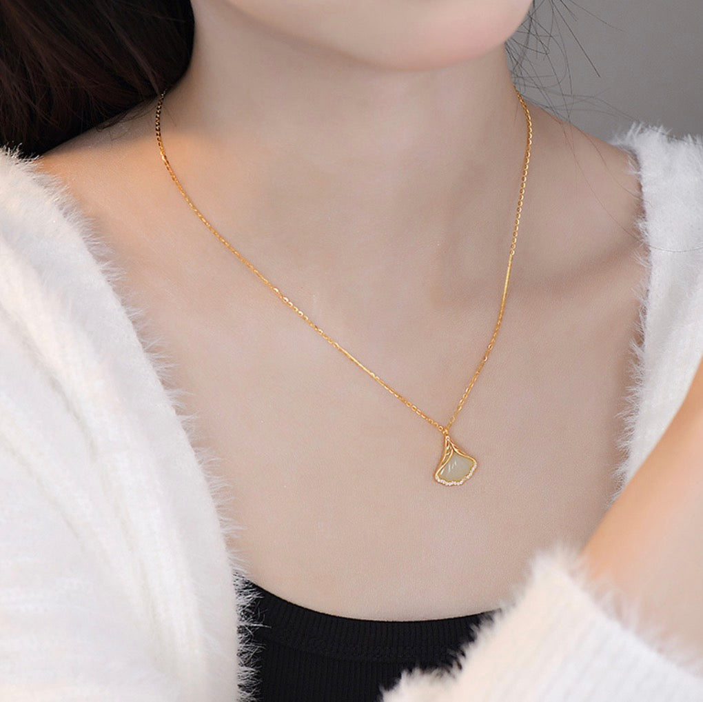 Cass Necklace