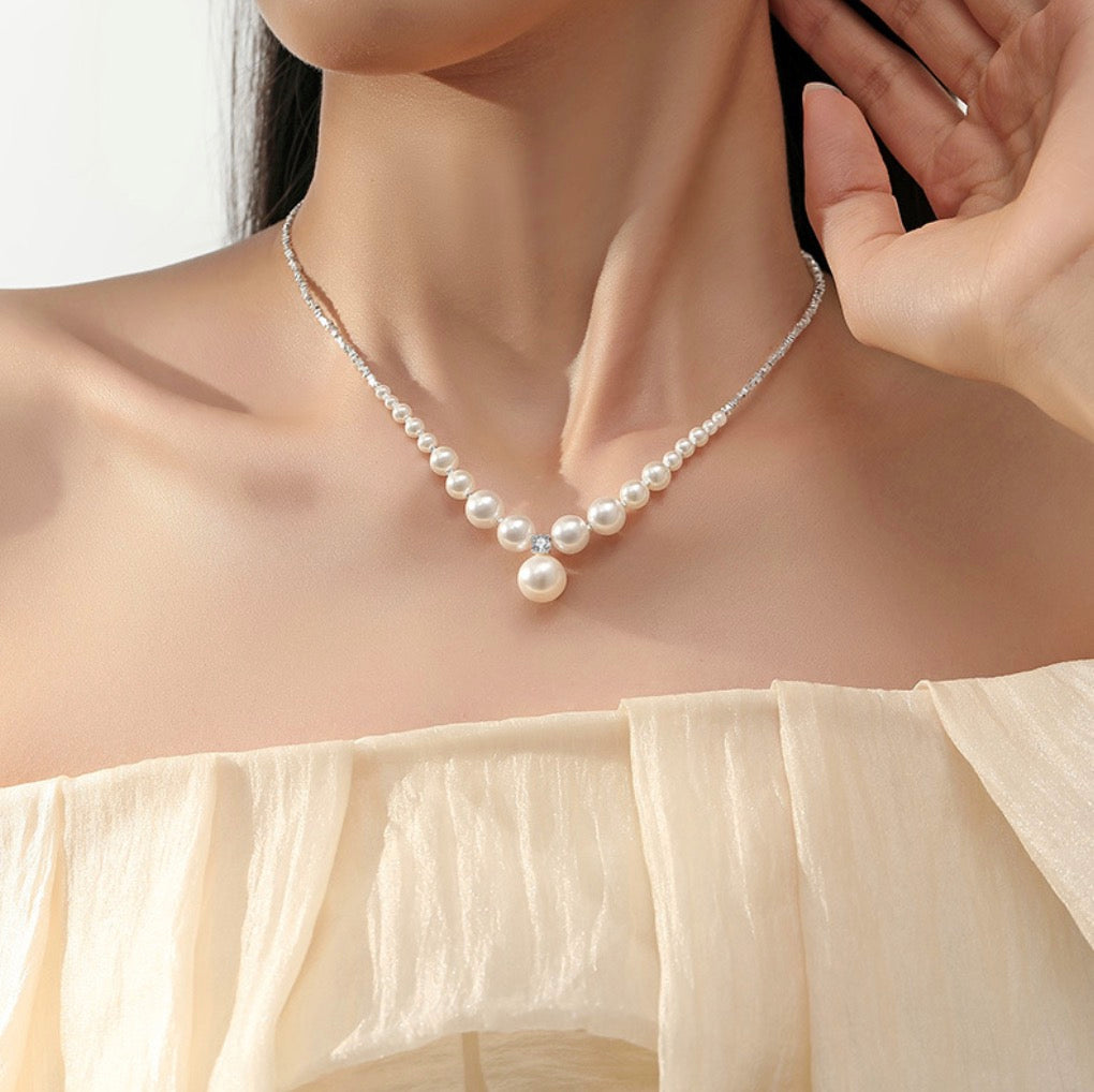 El Dora Necklace