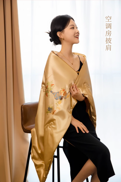 Sui Chao Tu Painting Silk Blanket Gift Set