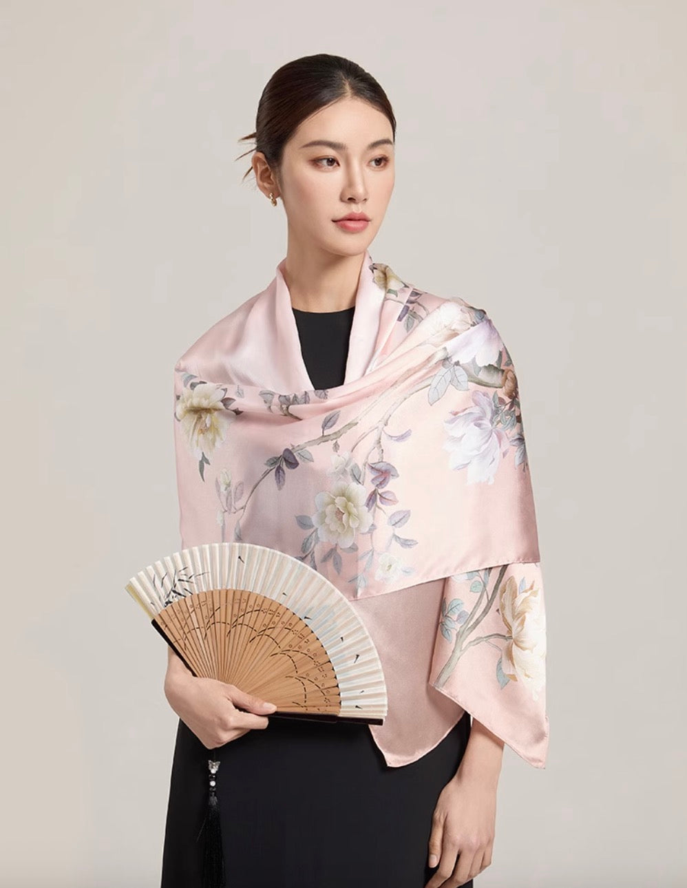 Melody of Peonies Mulberry Silk Scarf (170x53cm)