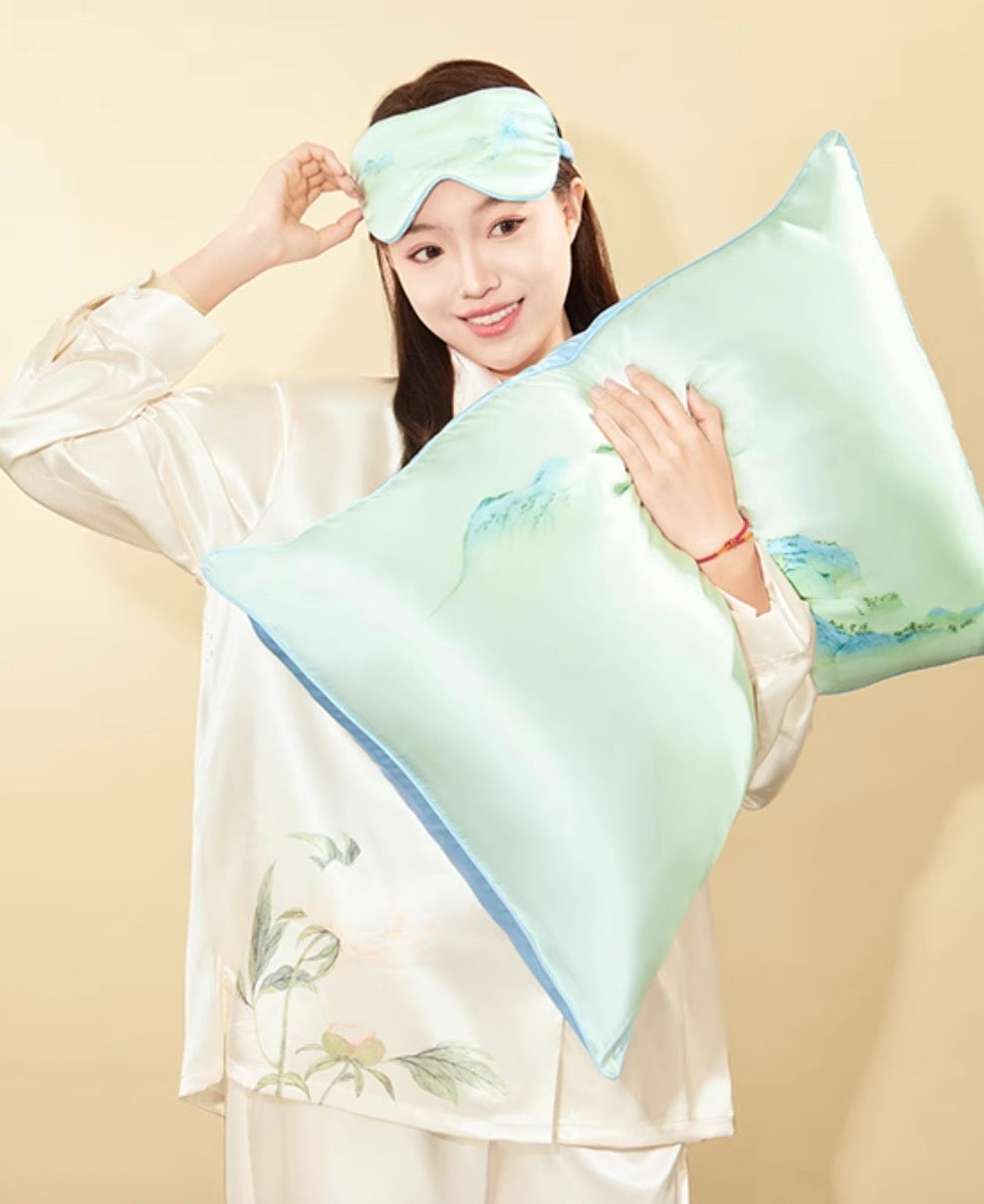 Ethereal Bloom Silk Sleep Gift Set