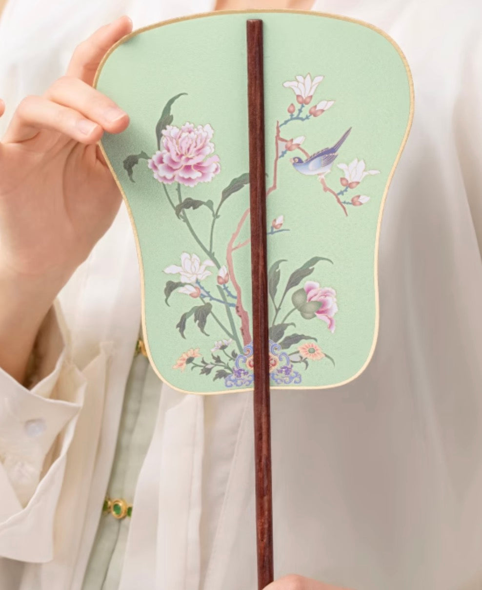 Songbird Serenity Round Fan Gift Set