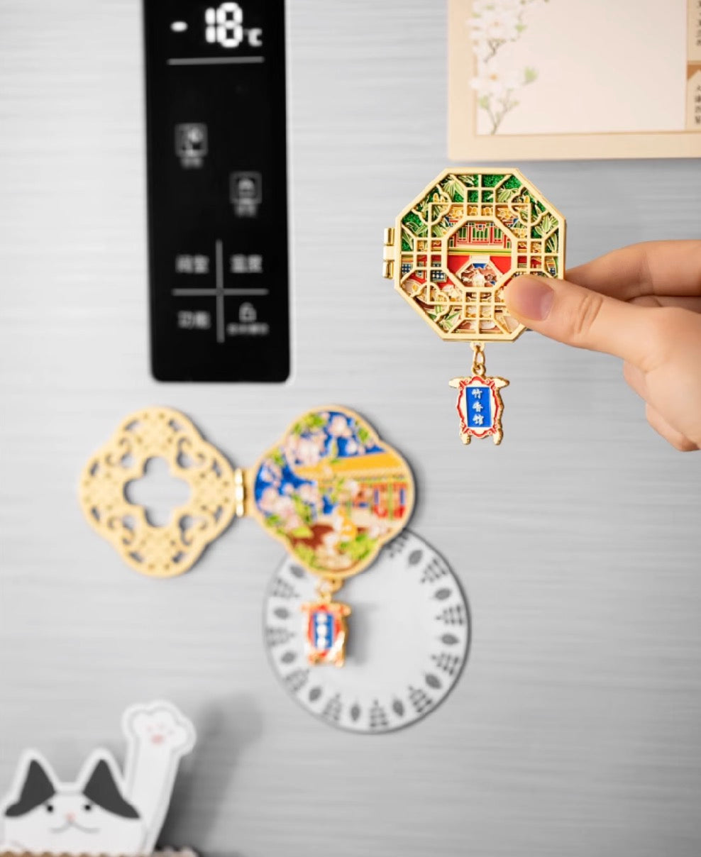 Window Reflections of the Palace Fridge Magnet Gift Set