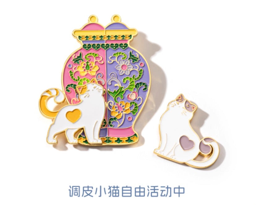 Whimsical Palace Cat Fridge Magnet Gift Set