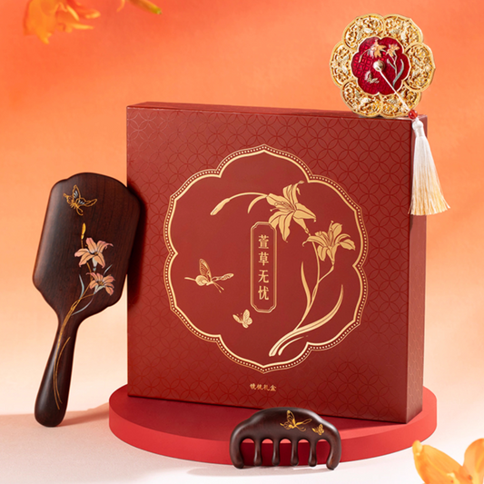 Whispers of the Garden Comb & Mirror Gift Set