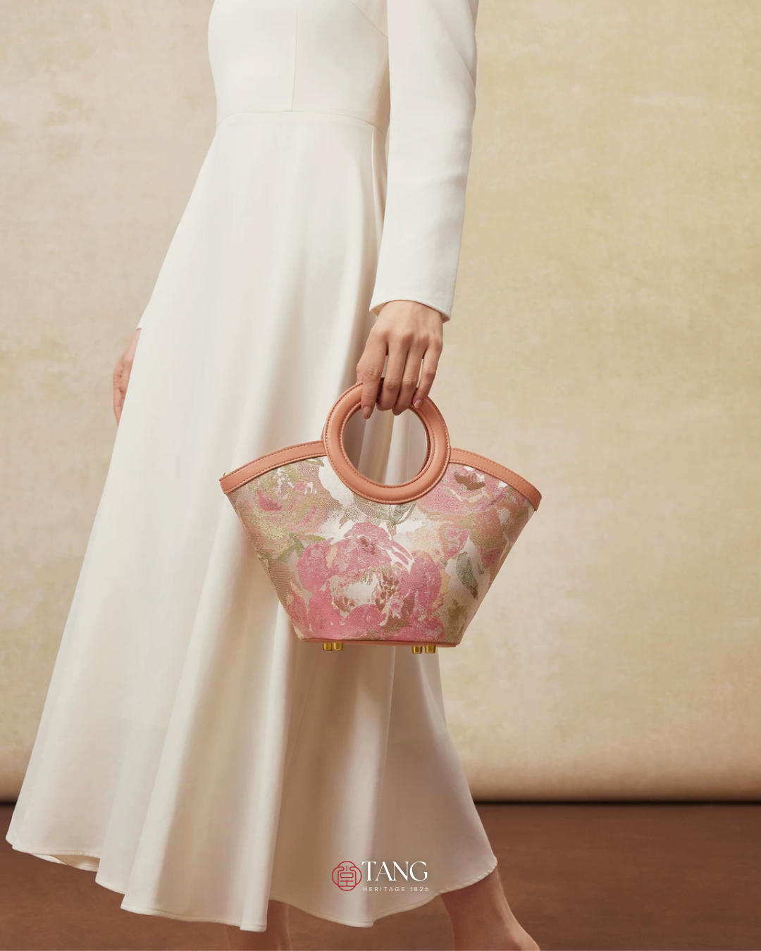 Tang Red 20 Blooming Peony Song Brocade Bag