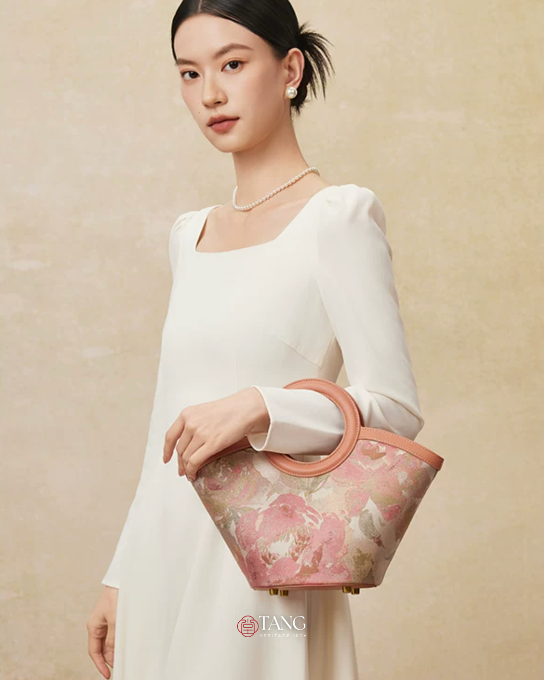 Tang Red 20 Blooming Peony Song Brocade Bag