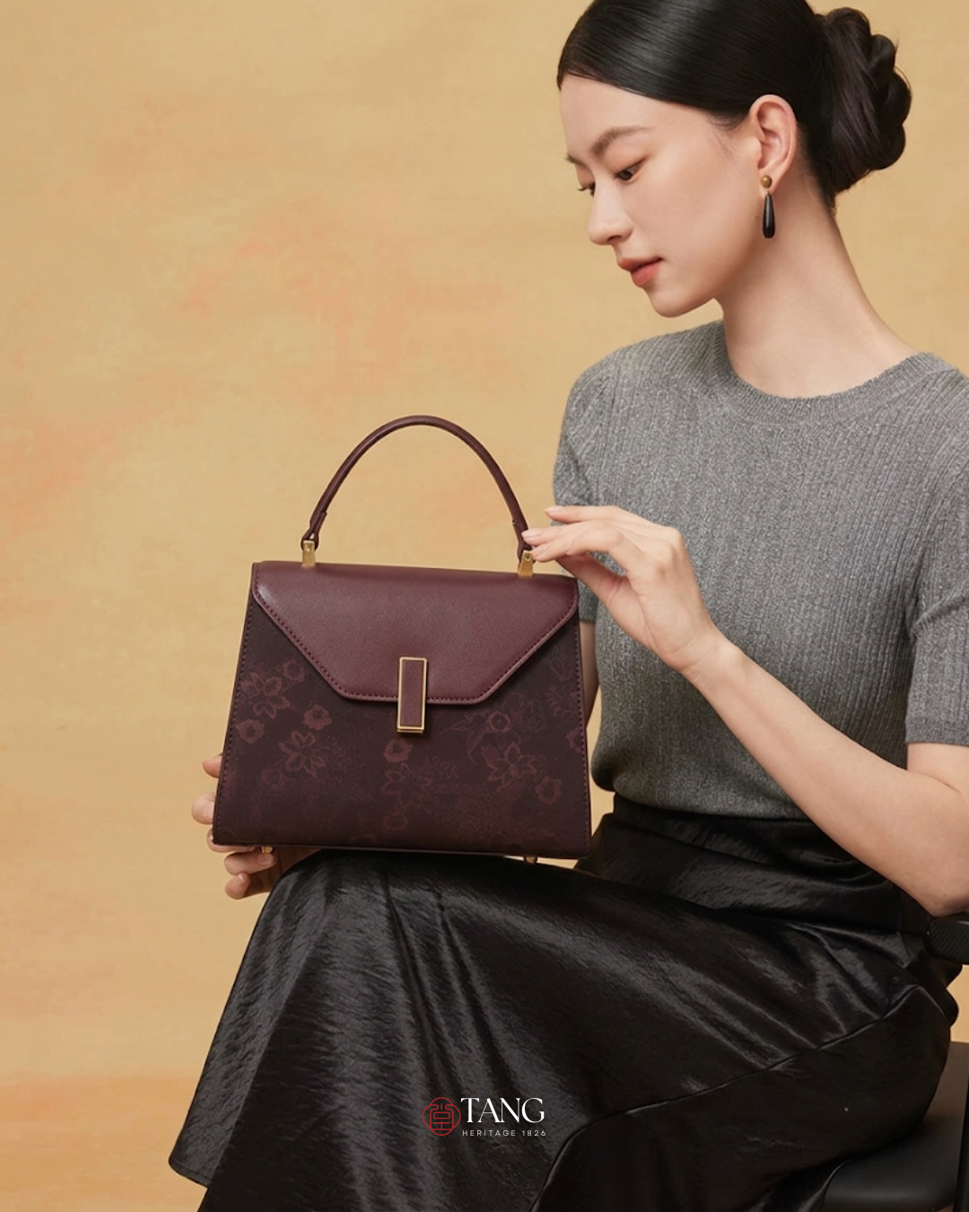 Tang Imperial 25 Cloud Silk Peony Clutch
