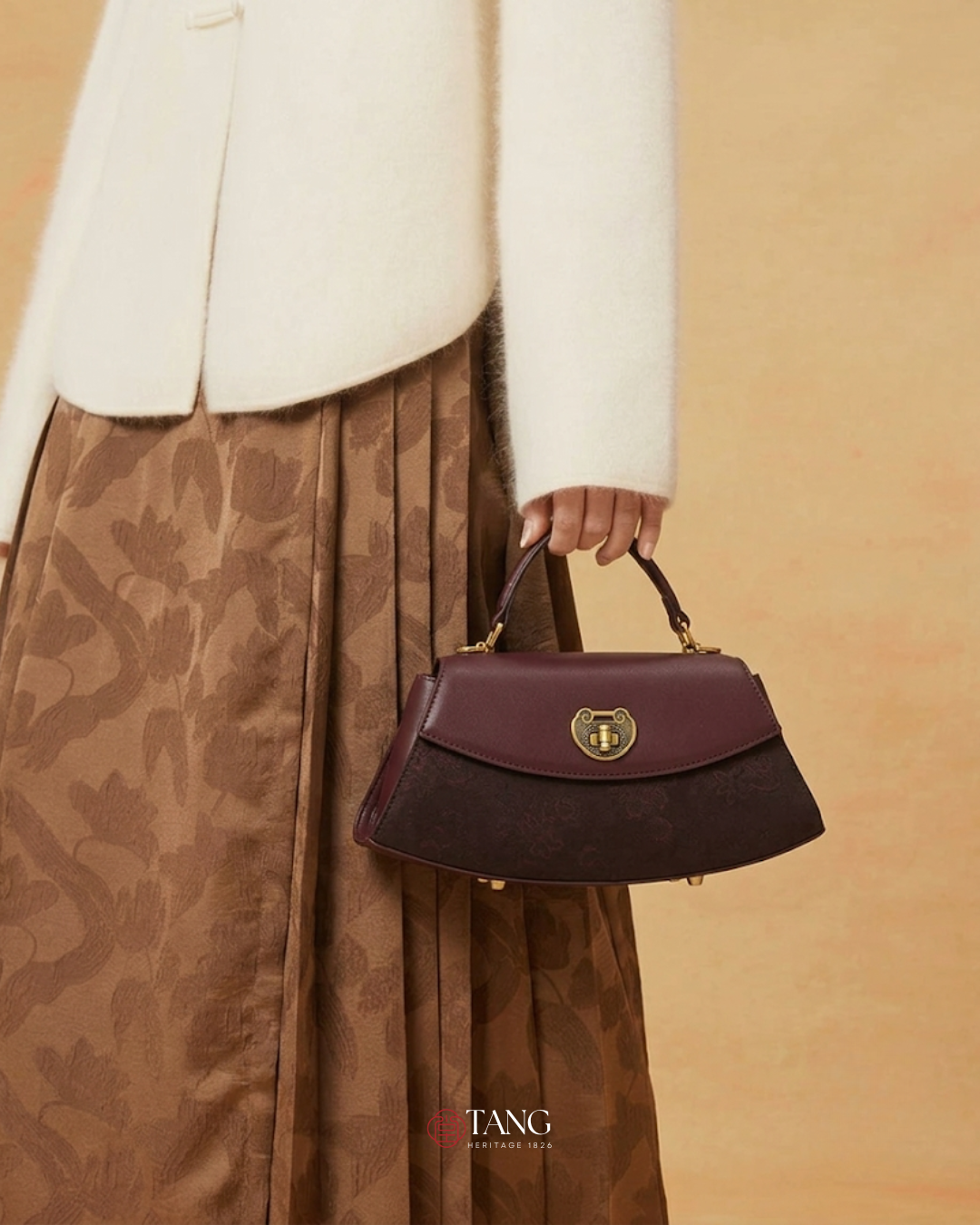 Tang Imperial 25 Cloud Silk Peony Clutch