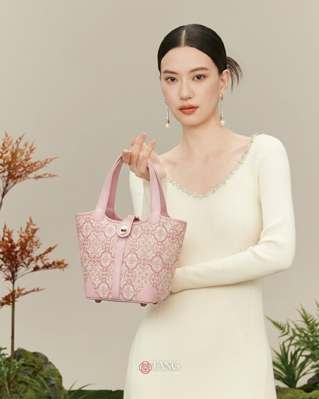 Tang Red 17 Dingsheng Blossom Song Brocade Bucket Bag