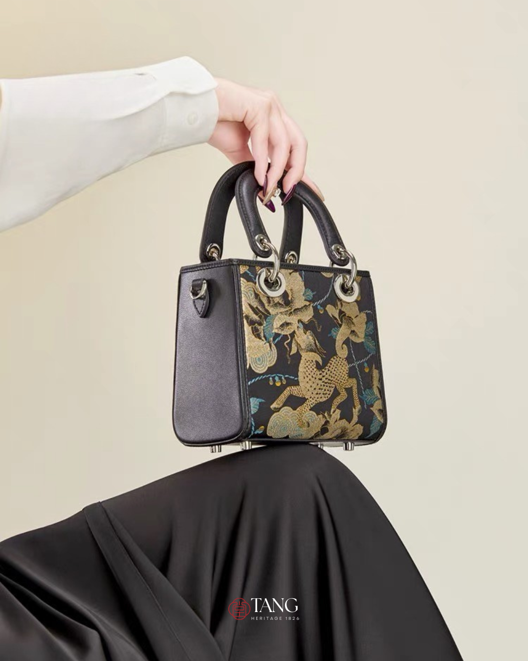 Tang Red 17 Gilt Qilin Peony Song Brocade Bag