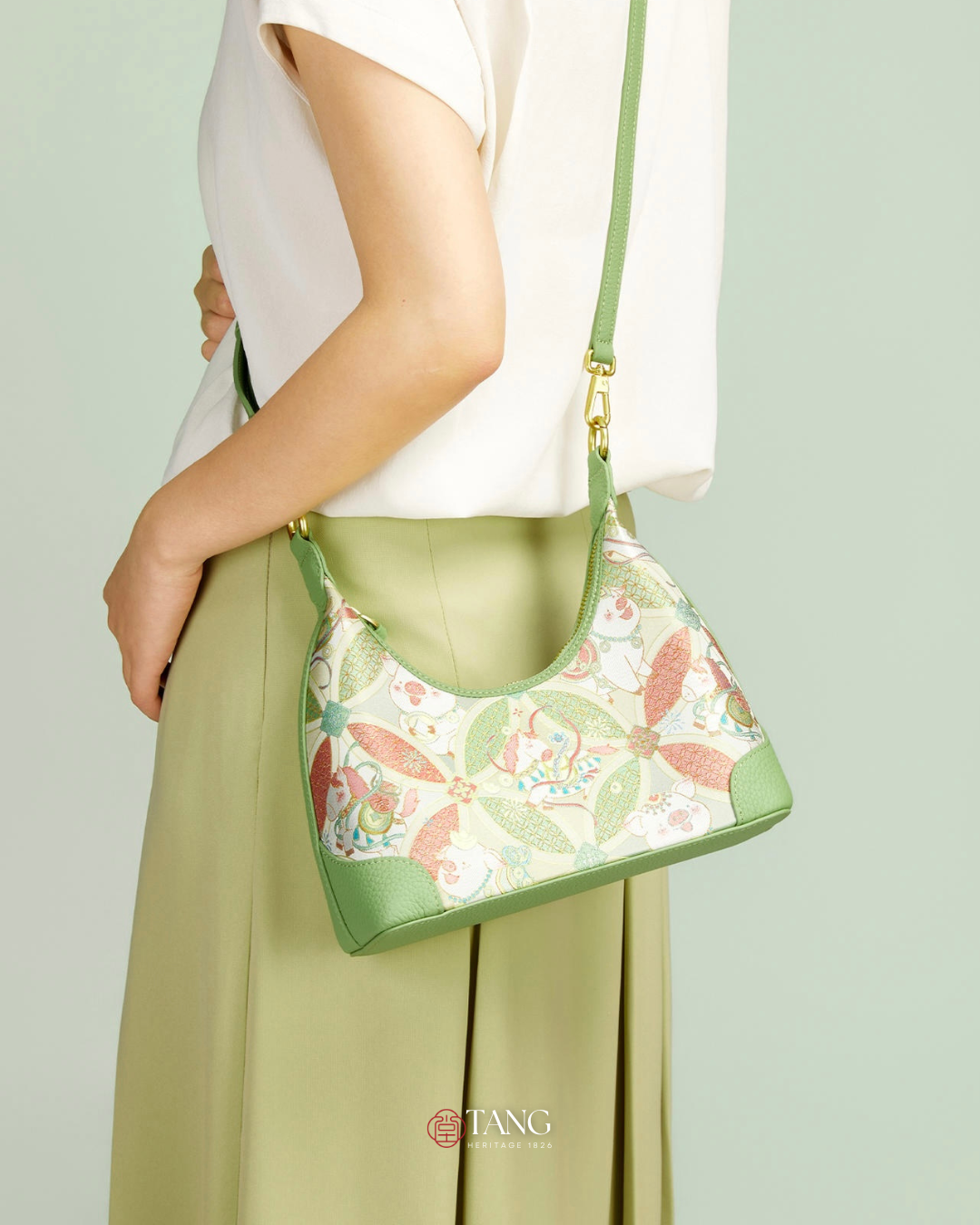 Tang Red 24 Silk Persimmon Brocade Shoulder Bag
