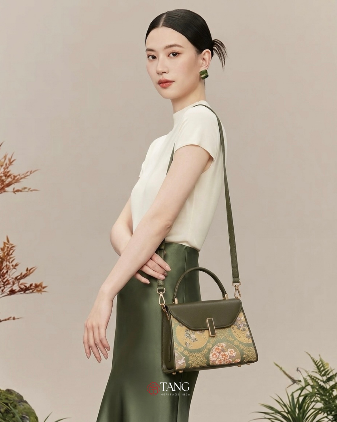 Tang Red 22 Lunar Bloom Nishijin Top-Handle Bag